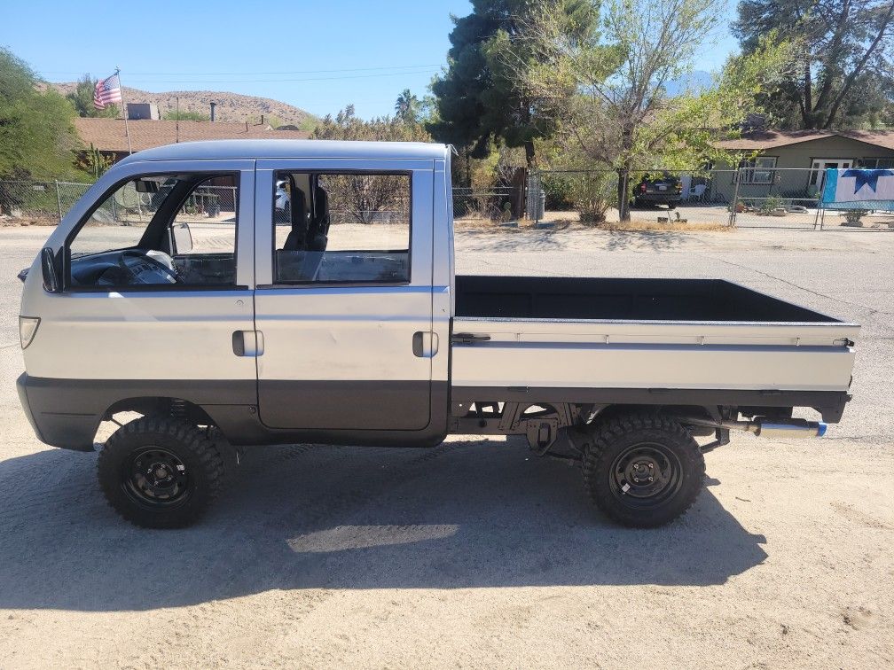 08 MAG XXC TRUCK