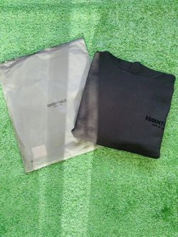 Essentials Black