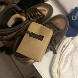 Air Jordan 1 Highs 7.5 Woman Shoes