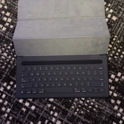 Apple iPad Pro Smart Keyboard A1636 For 12.9-inch MJYR2LL/A | Gray