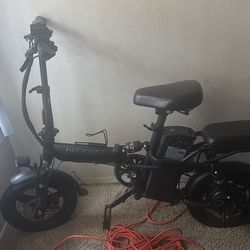 Bike  electry, bike mountain , 2 cars boys