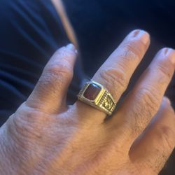 10k Gold Ring Mission Stones 