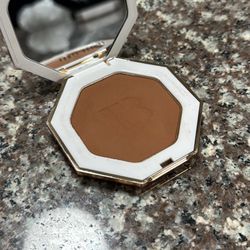 FENTY Highlighter & Bronzer 