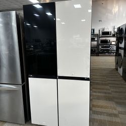 ‼️BRAND NEW SAMSUNG BESPOKE WHITE 4 DOOR FRIDGE W/ AUTO DOORS & BEVERAGE CENTER‼️ DELIVERY‼️ PAYMENTS‼️