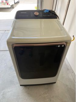 Samsung 7.4 cu. ft. Smart Gas Dryer