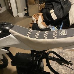 Mx 650 SEAT ONLY. Fits Crf50 Mx650\500