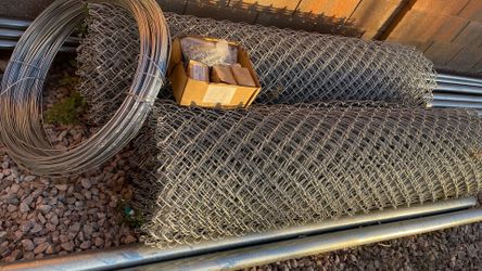 Fence chain link 6’ alto x 50’ largo Ga 9