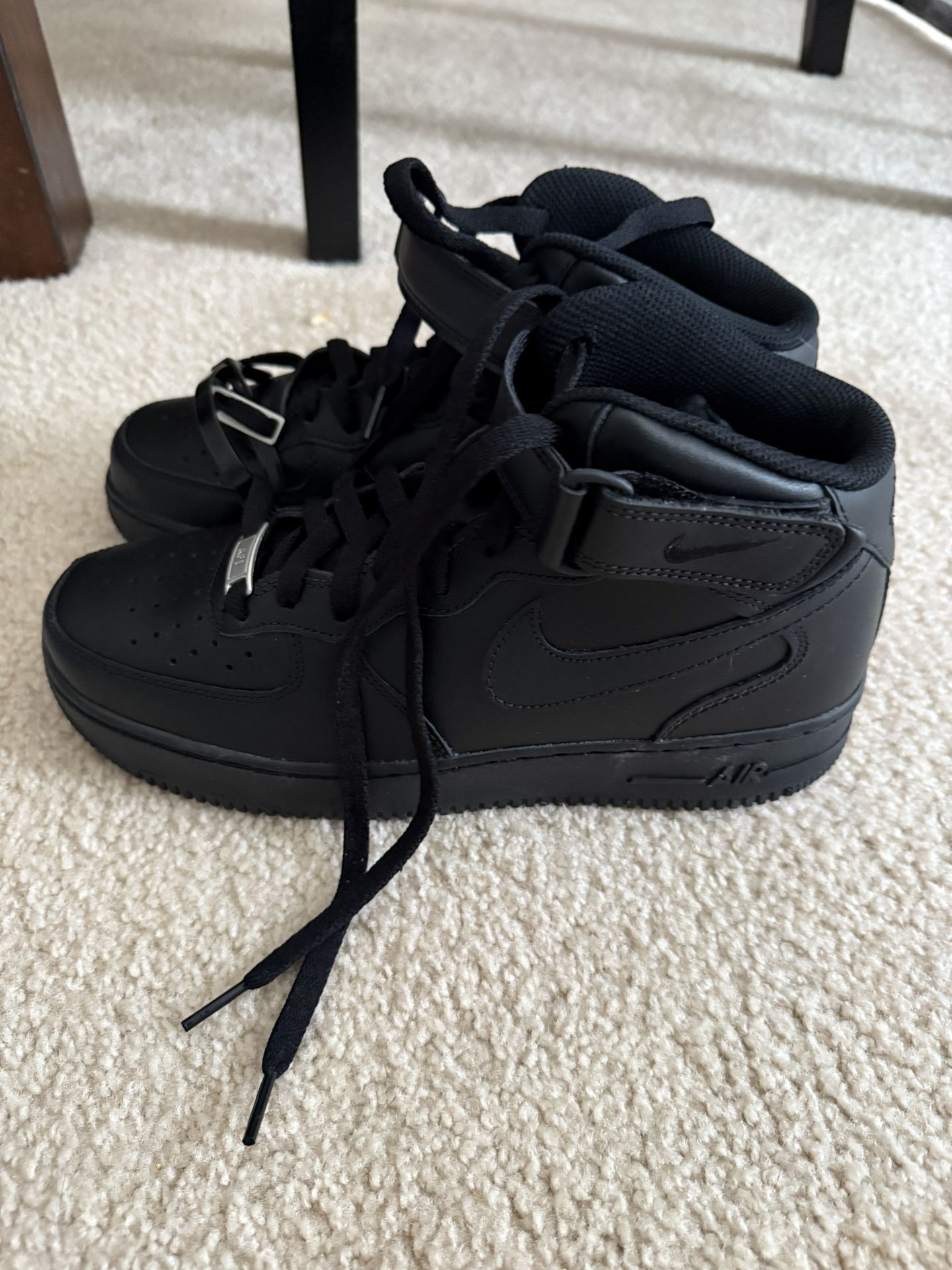 Air Force 1 Mid - Side 9