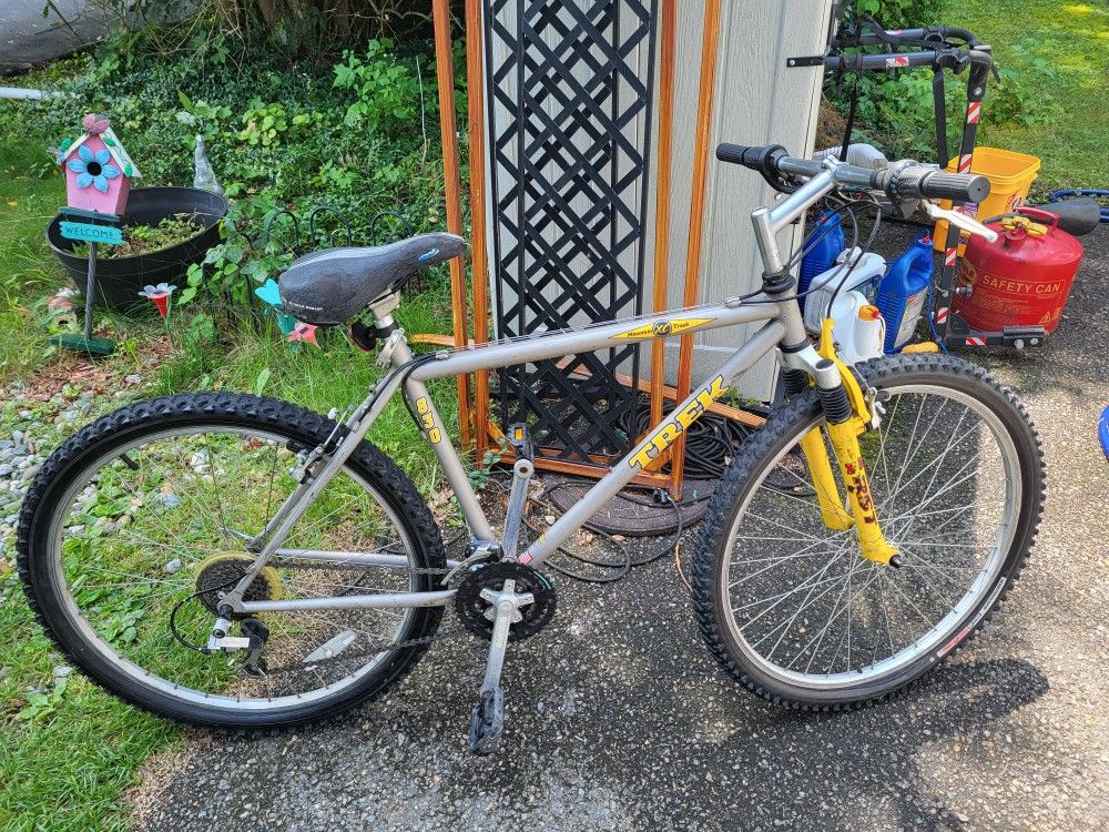 Trek 830 Mountain XC Track