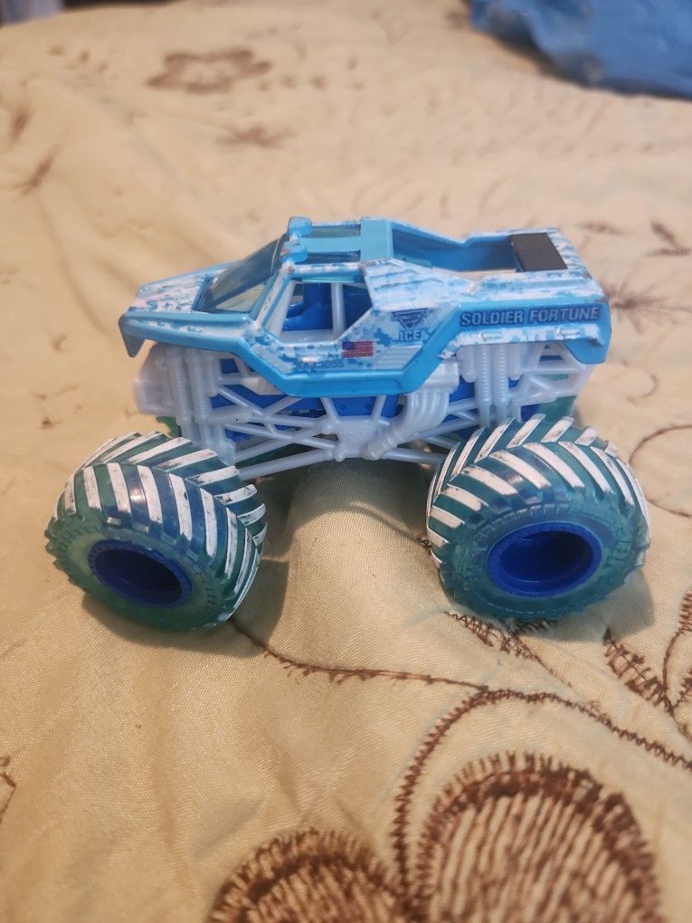 Monster Jam Monter truck Soldier fortune