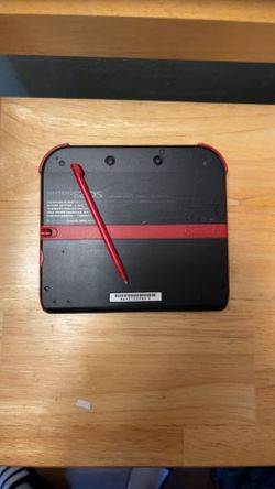 red and black 2ds