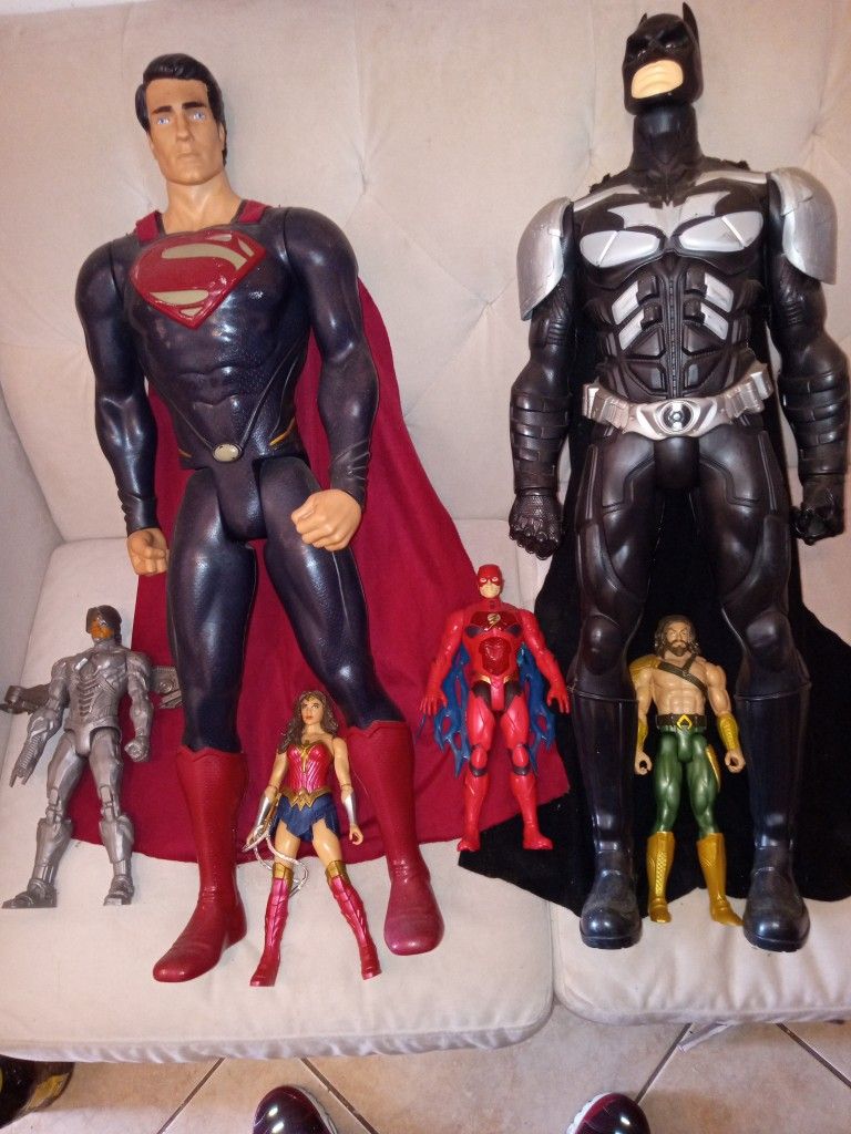 The Movie Batman Versus Superman 6 Action Figures Lot