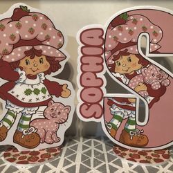 Strawberry Shortcake Centerpiece And Letter With Name Display
