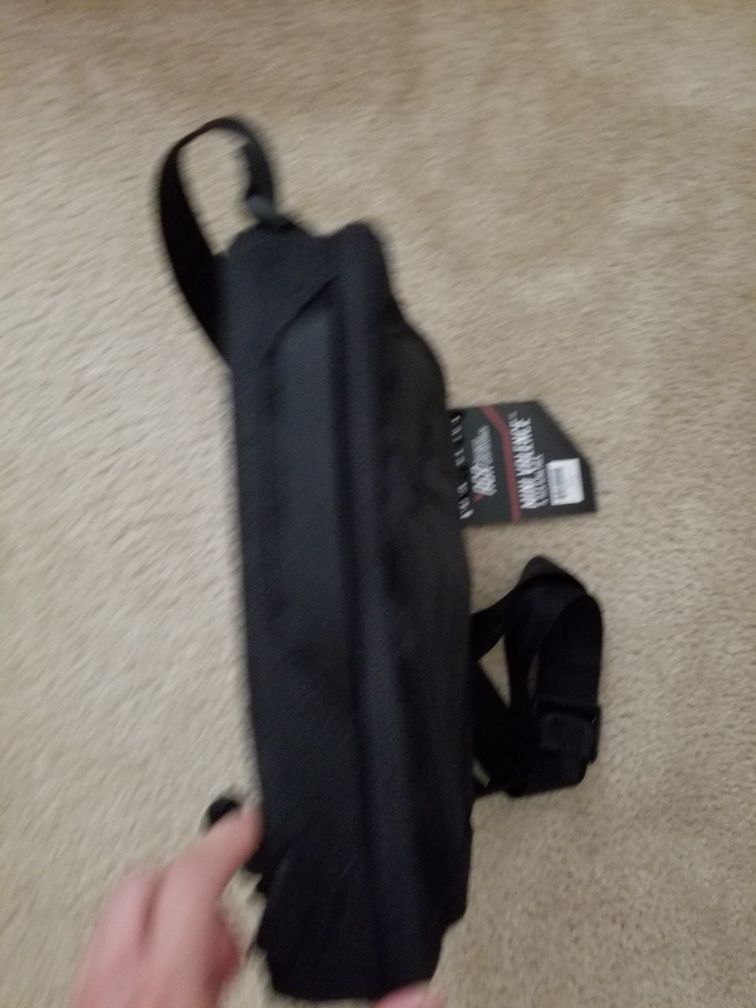 maxpedition mini valence