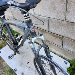 Aluminum schwinn mountain bike