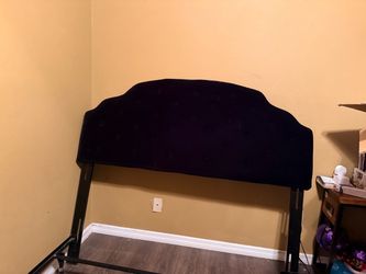 Queen size headboard and frame (Free)