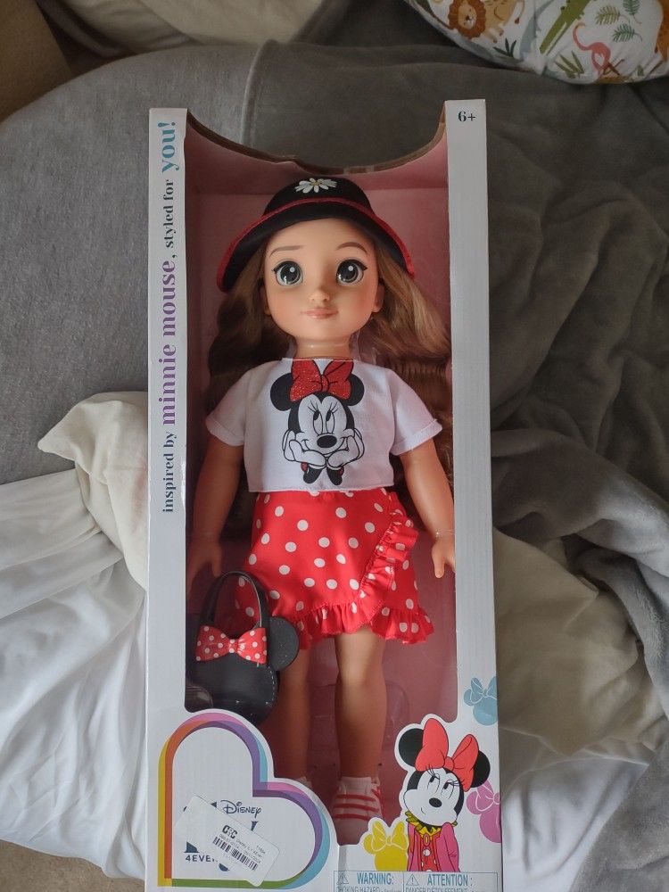 Ily4 Ever Minnie Doll