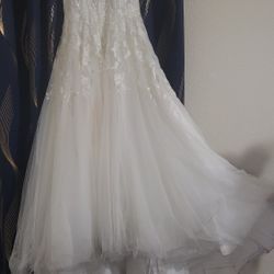 As Of 9.17.25 Wedding Dress With Pockets, Unaltered