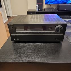 Onkyo TX-NR609 A/V Receiver - Excellent Condition