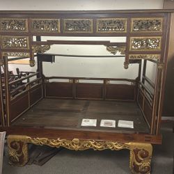 Vintage Chinoiserie 