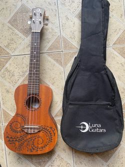 Luna Concert Tattoo Mahogany Ukulele with Gig Bag