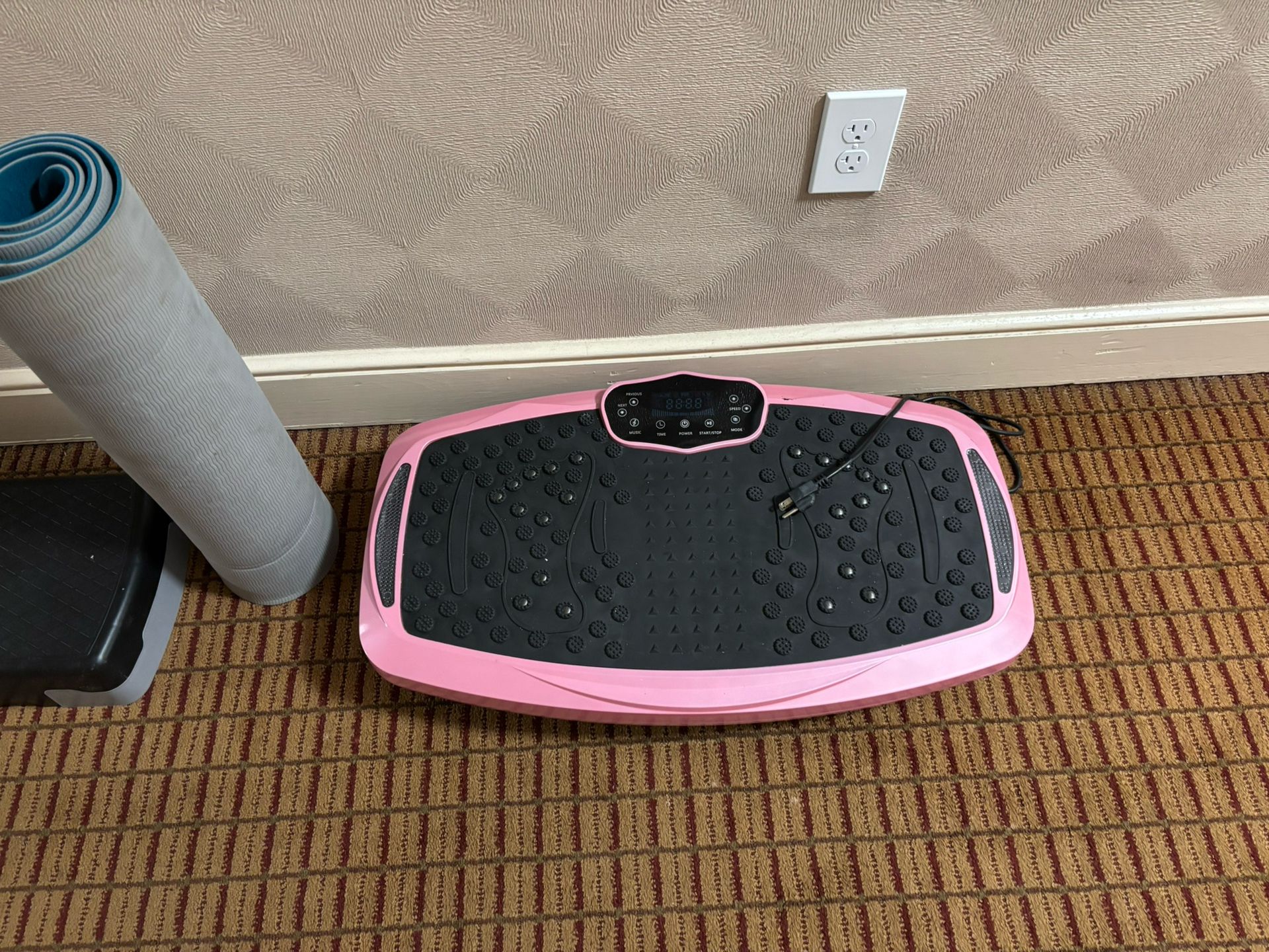 Vibration Plate Exercise Machine