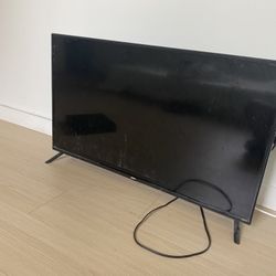 Roku tv 42’in (PICK UP TODAY FOR DISCOUNT)