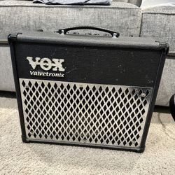 VOX AD15VT AMP