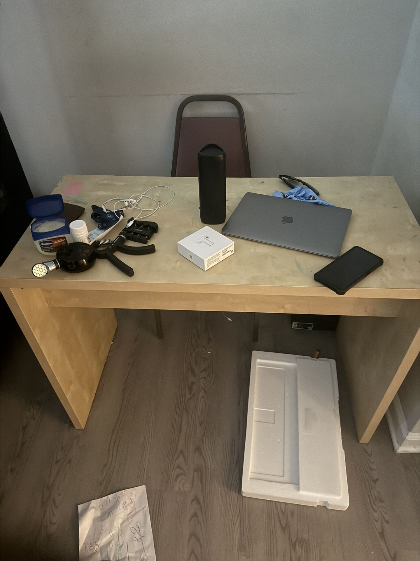 Desk