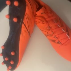 nike soccer shoes 