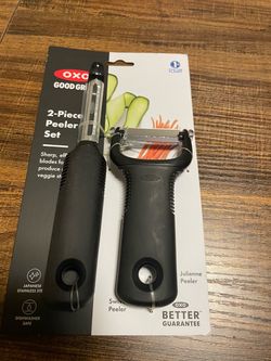OXO Good Grips 2-Piece Peeler Set