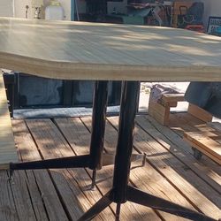 VINTAGE TABLE VERY NICE 