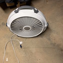 Used  Fan asking for $25