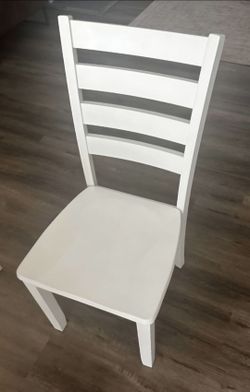 White Dining Chairs (5)