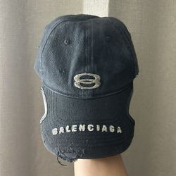 Balenciaga Cap