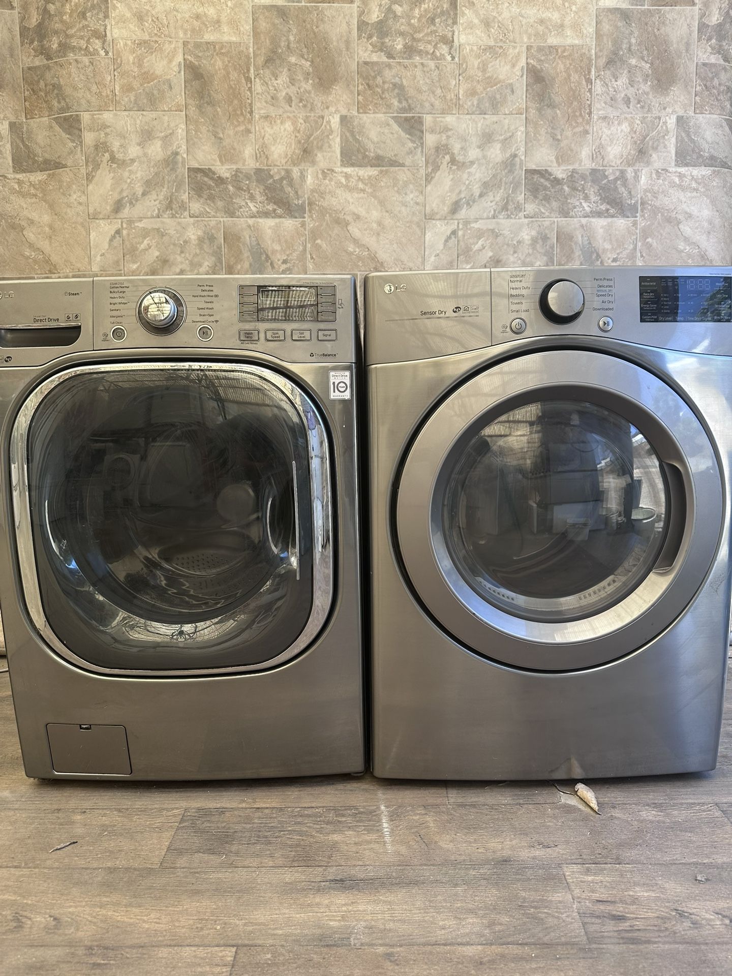 LG Washer And Dryer Laundry