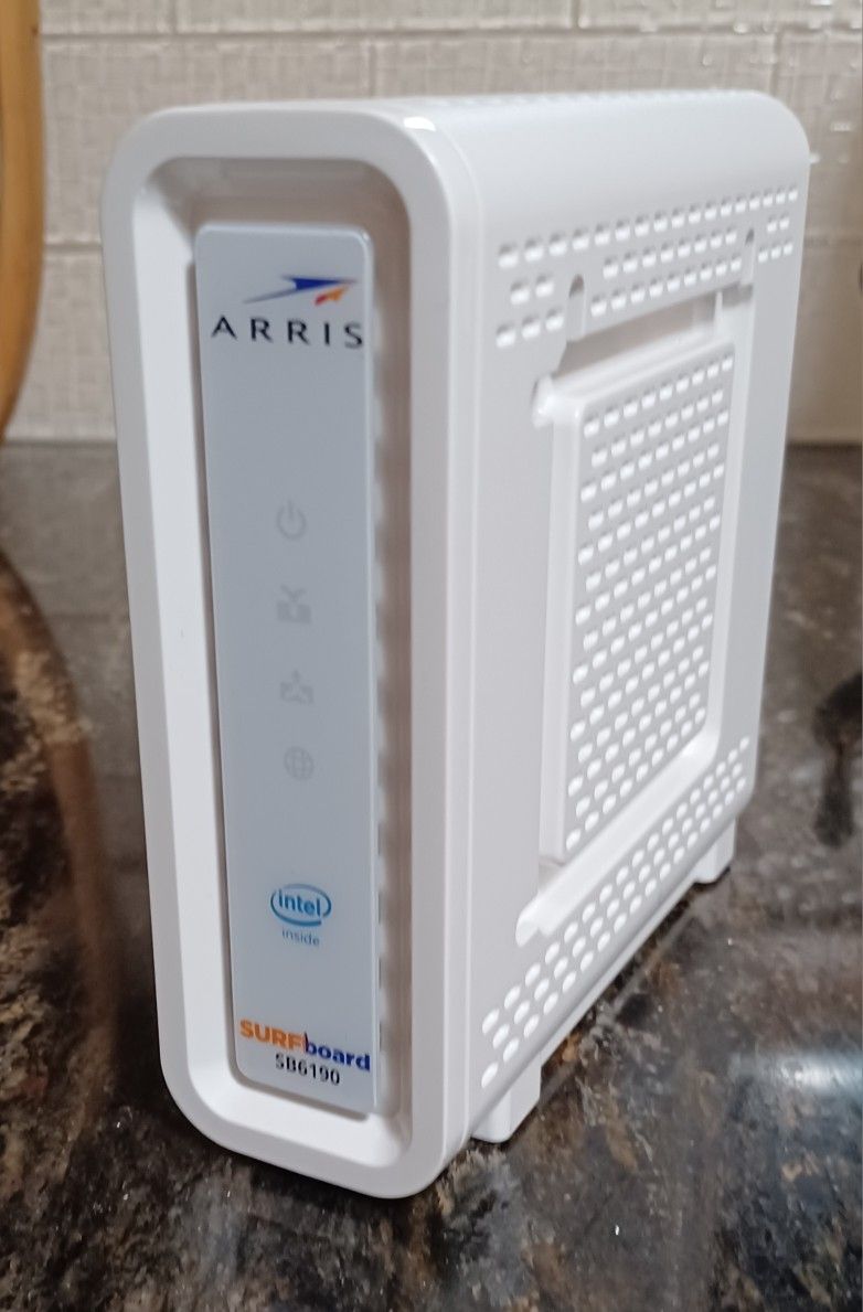 Arris SB6190 Cable Modem