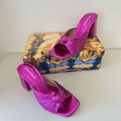 JEFFREY CAMPBELL MELONGER IN FUCHSIA METALLIC