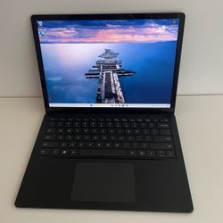 Microsoft Surface Laptop 4 (2021) 13.5” i7 11th Generation 16GB Ram 256GB SSD (powerful Touchscreen Laptop) 