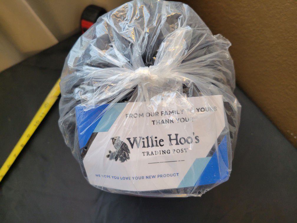 UP FOR SALE IS A WILLIE HOO'S FLEECE BACK PACKING BLANKET/ SLEEPING BAG LINER FOR MORE WARMTH

ALWAYS 60%-70% off retail

GALLERY PHOTOS ABOVE!

Askin