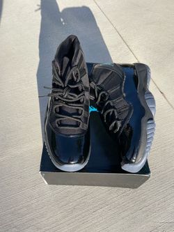 Air Jordan 11 Retro Black Gamma Blue Sneakers size 10