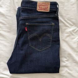 Levi’s Classic Bootcut Jeans