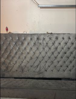 Queen Size solid Bed with Storage Space, with Footboard