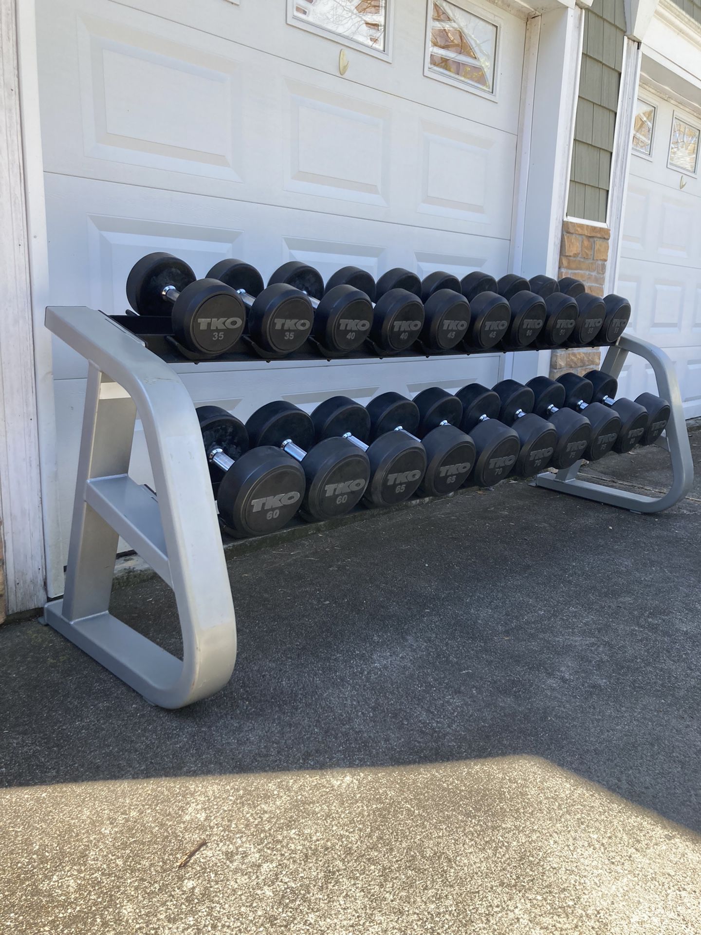 TKO Commercial Round Rubber Dumbbells 35-80 Complete Set Of 10 Pairs With Precor Commercial Rack - Excellent Condition