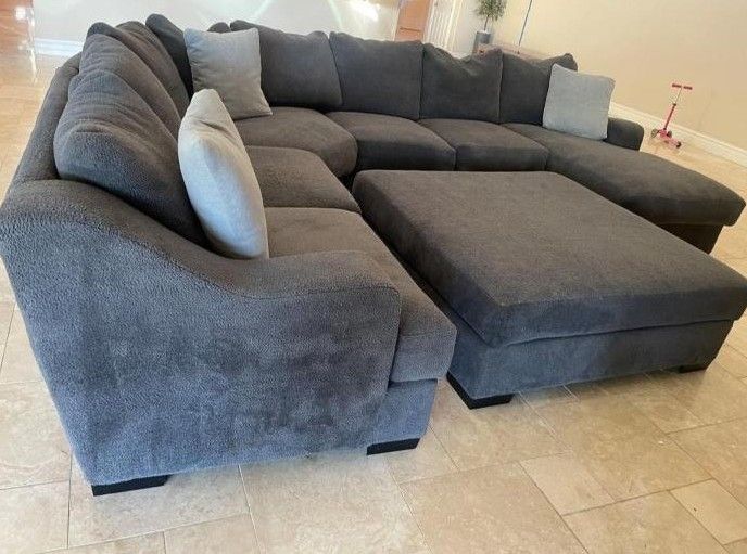 Sectional Couch
