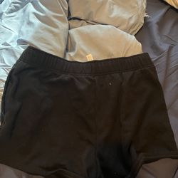 Alo Yoga Black Shorts – Size Large – Worn Twice