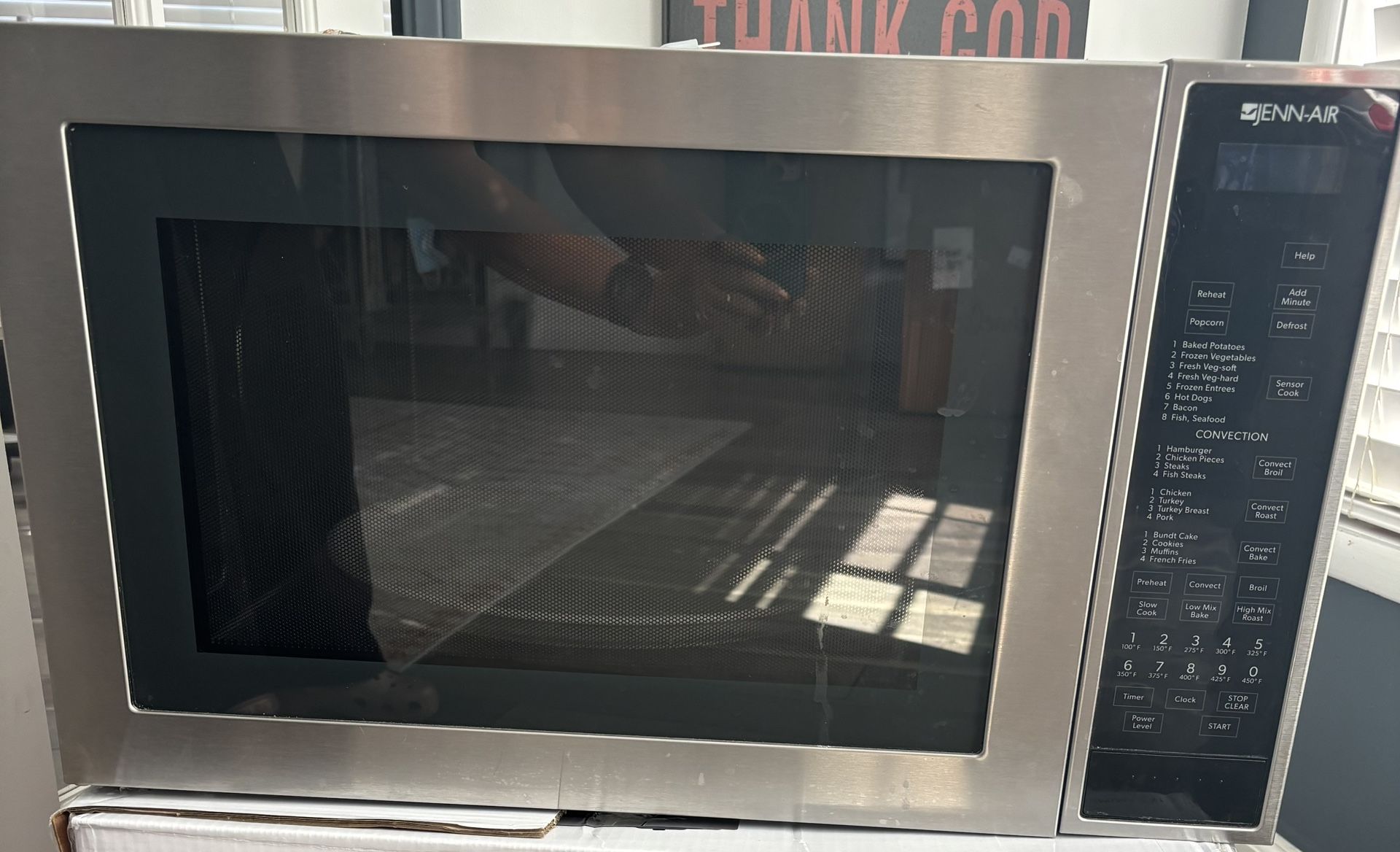 Jen-Air 25 Inch Microwave Great Condition