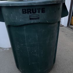 Trash Can 