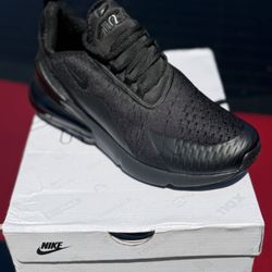 Nike Air Max 270