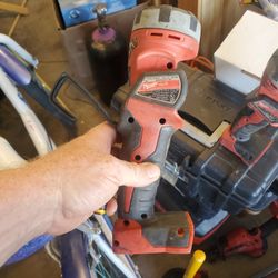 18v Milwaukee Flashlight 